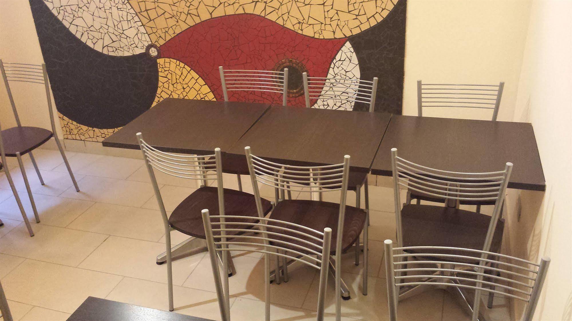 Mosaic Hotell